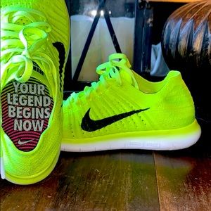 Nike Free Flyknit sneakers Neon Yellow